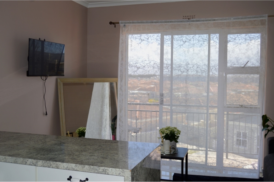 2 Bedroom Property for Sale in Costa Da Gama Western Cape